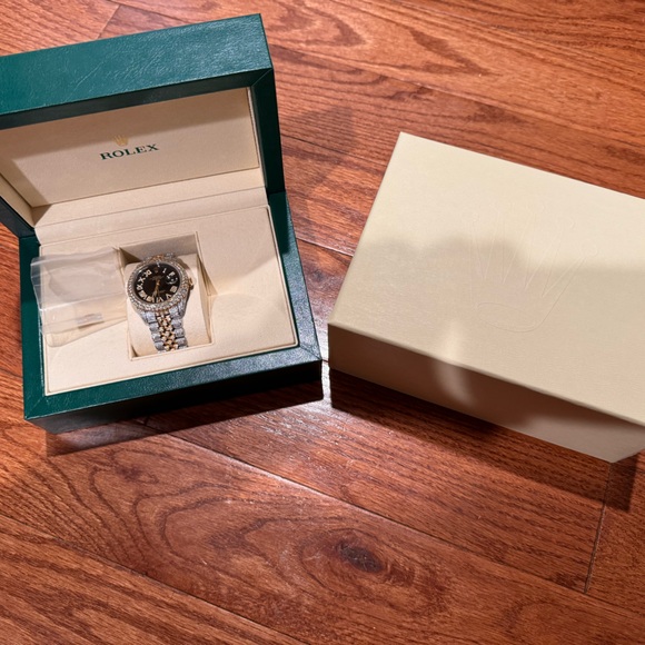 SOLD!! Rolex 18K Datejust Oyster Perpetual Black Dial 36mm Watch Two Tone VS1 - Picture 12 of 14